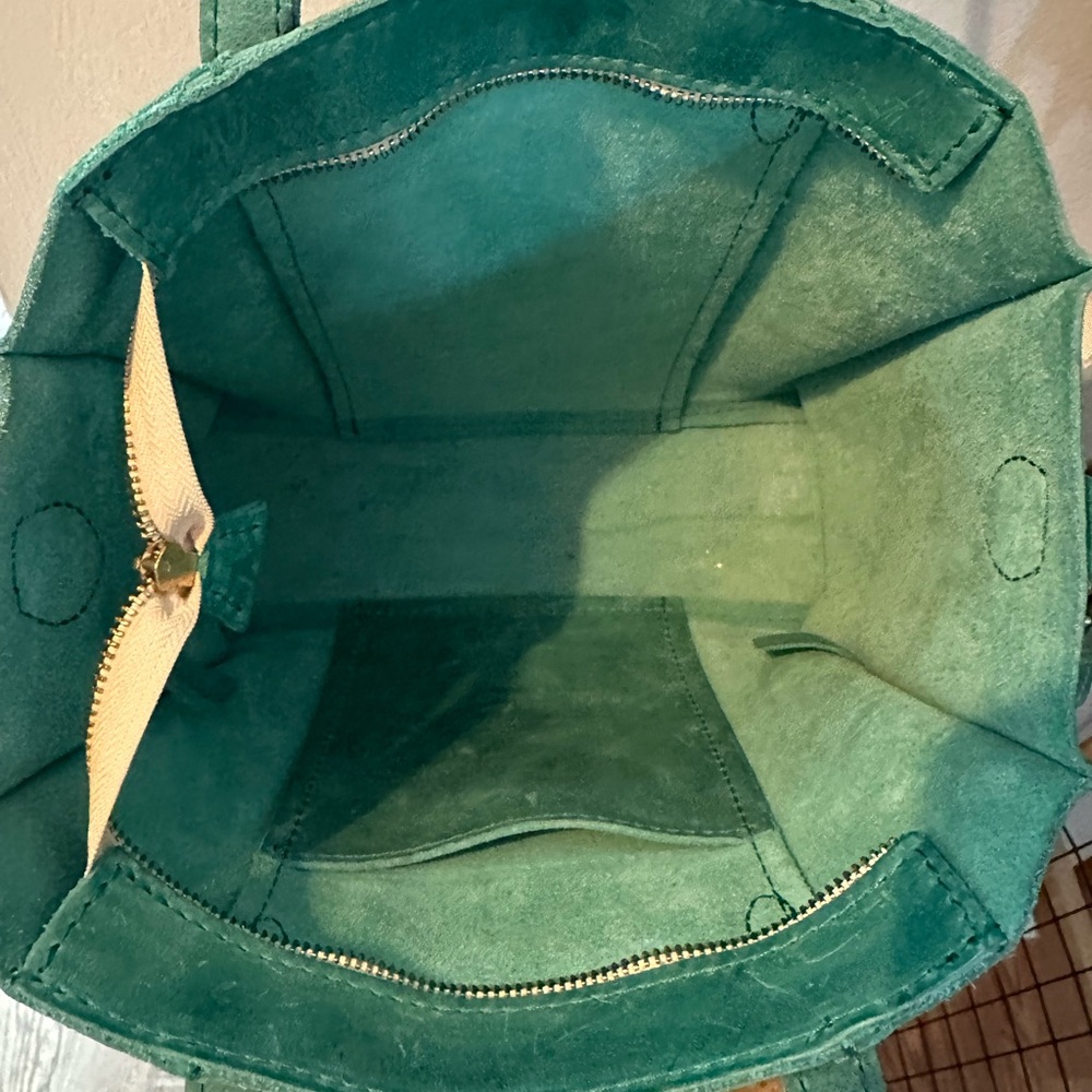 Portland Leather Tote Bag in “Reef” hard to find color! - Picture 2 of 5